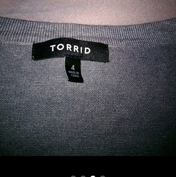 Sweater - Picture 2 of 3